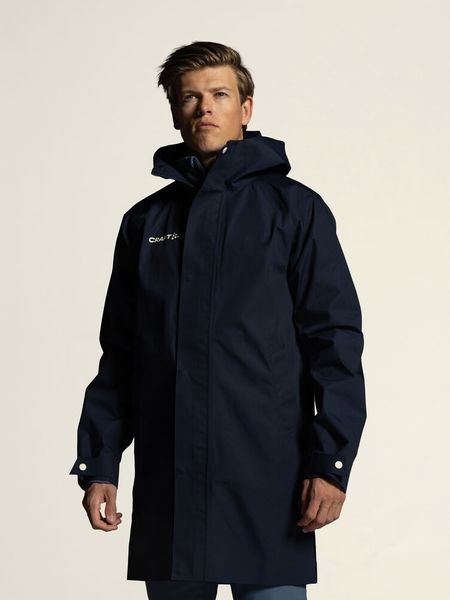 Hovedbilde OL 2l frakk i marine til herre fra Crafts OL 2026 kolleksjon